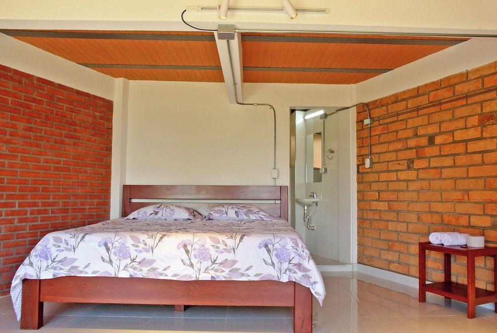 Hotel Kasama Comfort Triple Room, 2 Bedrooms, Mountain View 3