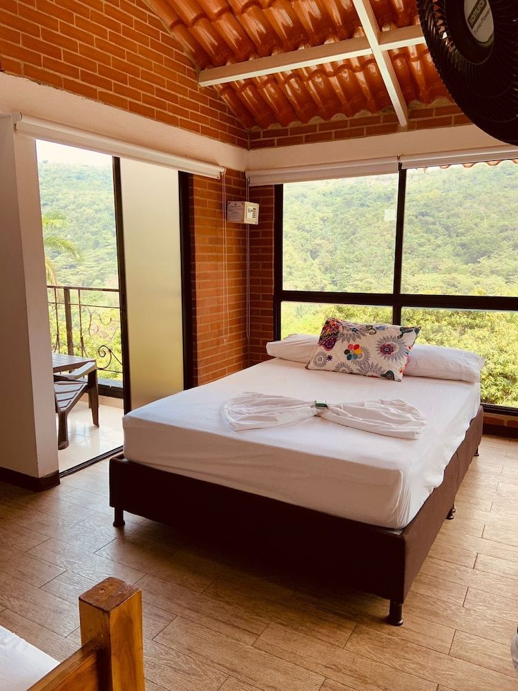 Mirador Villa Mercedes Hostel Panoramic Double Room, 1 Bedroom, Pool Access, Mountain View 2