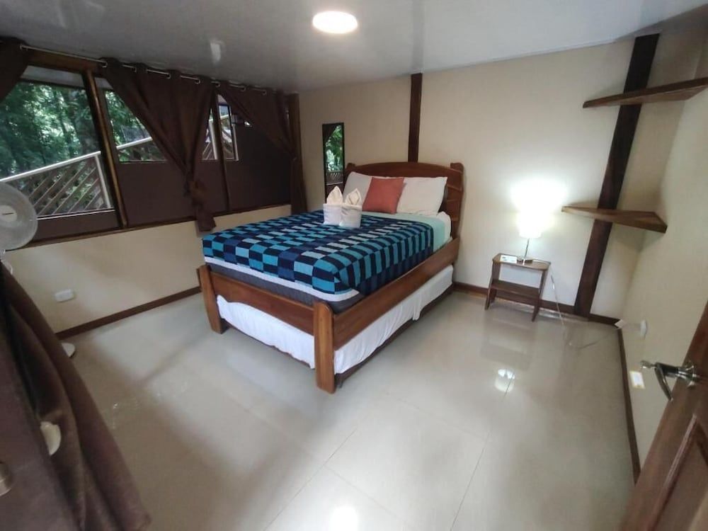 Cool Waters Jungle Villas Basic Bungalow 5