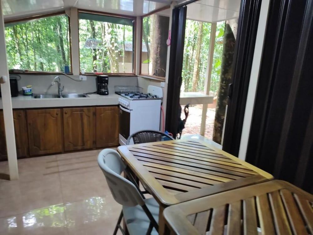 Cool Waters Jungle Villas Basic Bungalow 12