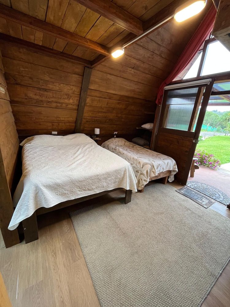 Chalets Vistas del Poas Family Chalet, Multiple Beds, Mountain View 2