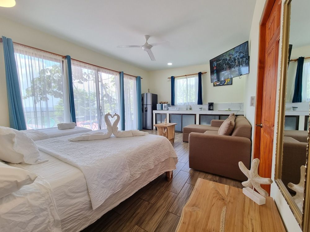 Pinilla Highlands Traditional Villa 5