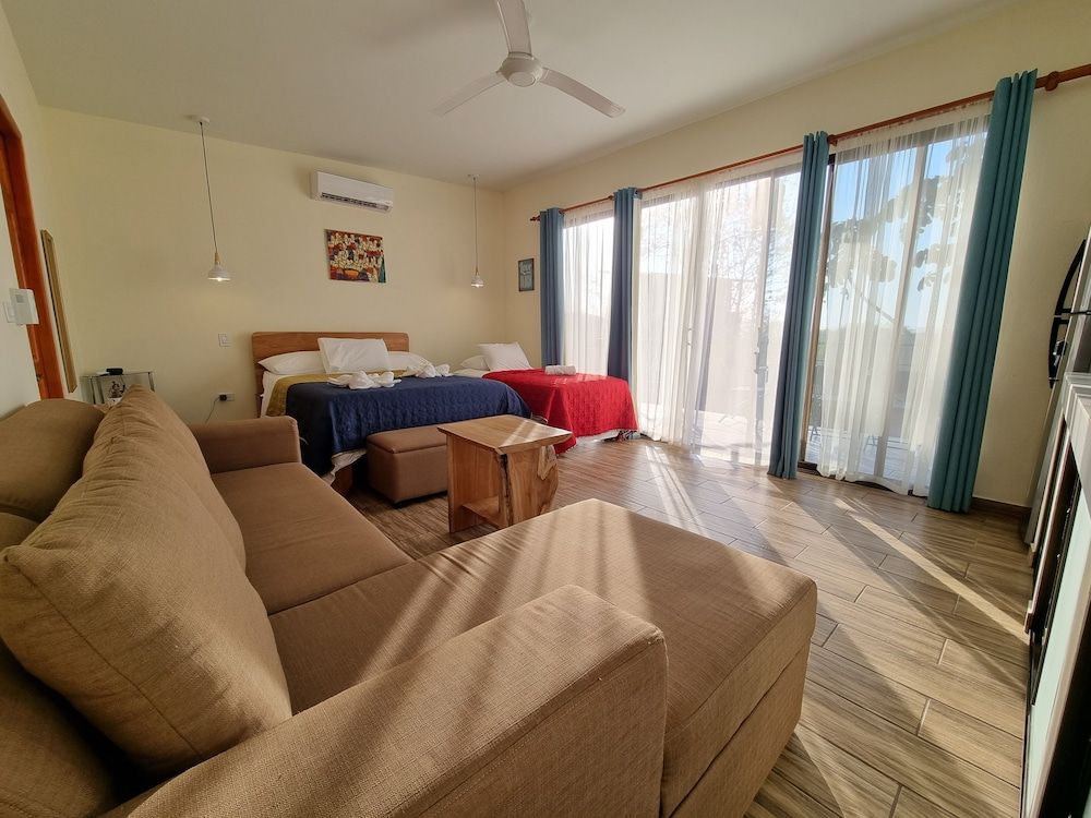 Pinilla Highlands Traditional Villa 3