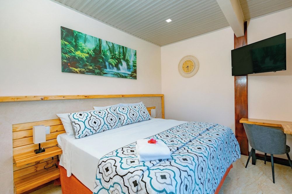Mountain Top Park Hotel Premium Double Room 2