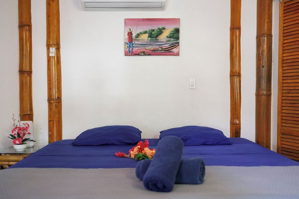 Bambutel Deluxe Double Room 4