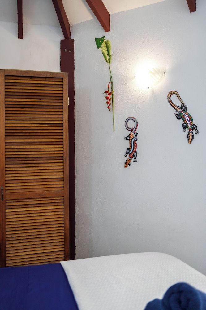 Bambutel Standard Room 8