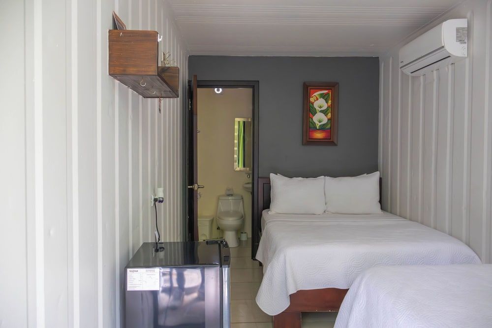 Basic Triple Room