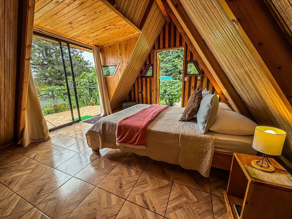 Deluxe Bungalow