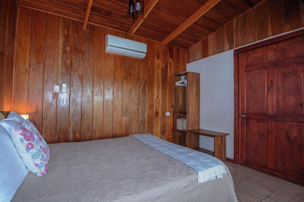 Comfort Studio Suite, Garden View