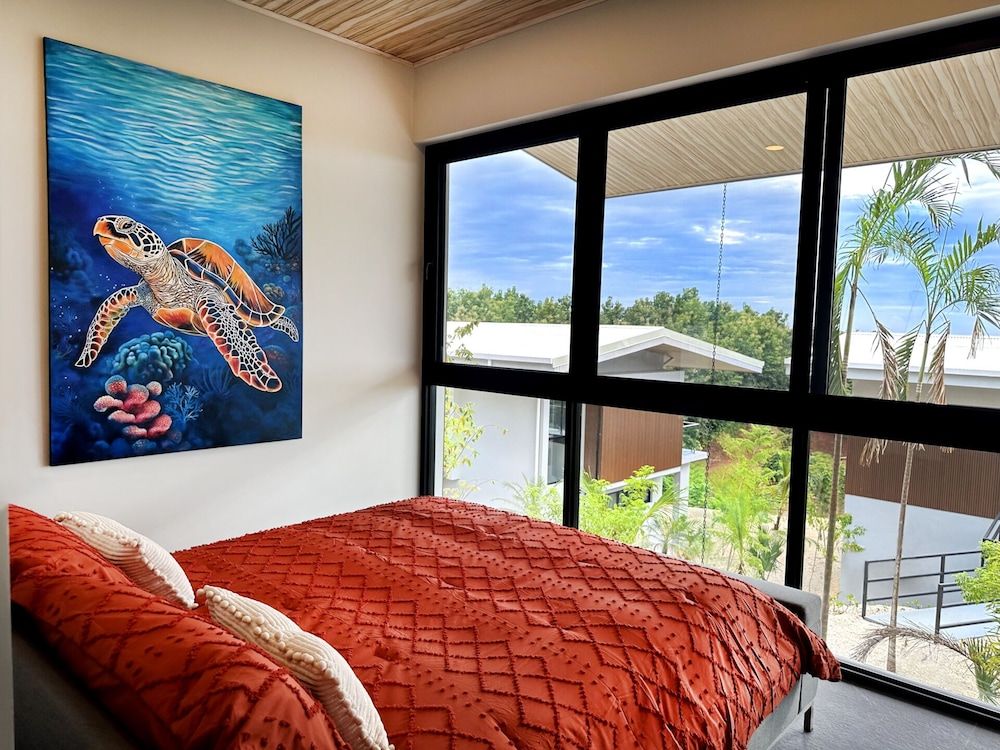 Solindo Stays Deluxe Studio Suite, Partial Ocean View