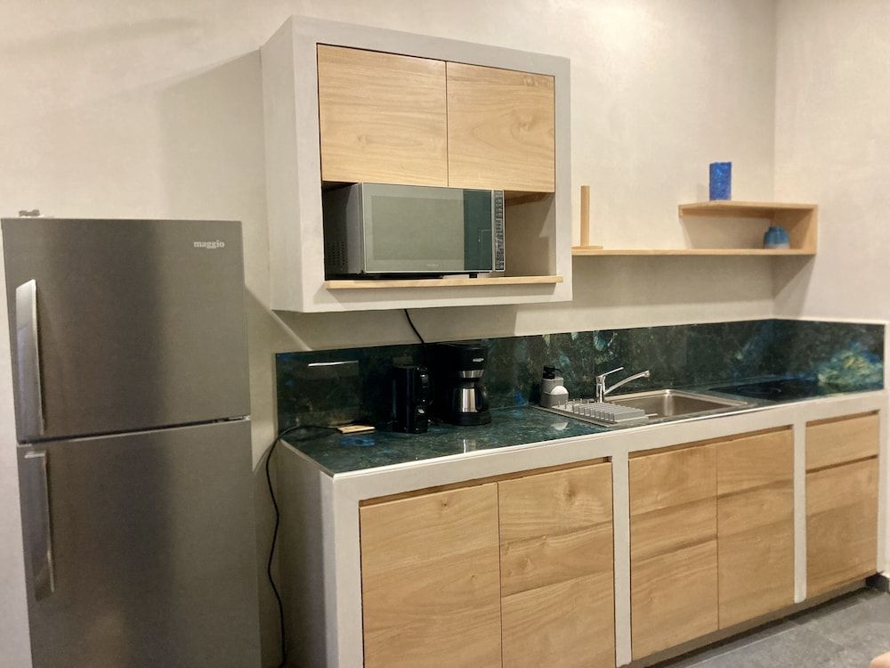 Pierre and Colors TAMARINDO Adult Only Superior Apartment, Ensuite, Pool View (Luxe) 15