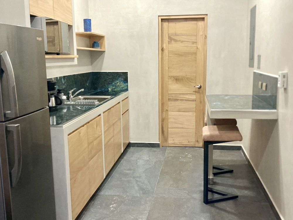 Pierre and Colors TAMARINDO Adult Only Superior Apartment, Ensuite, Pool View (Luxe) 16