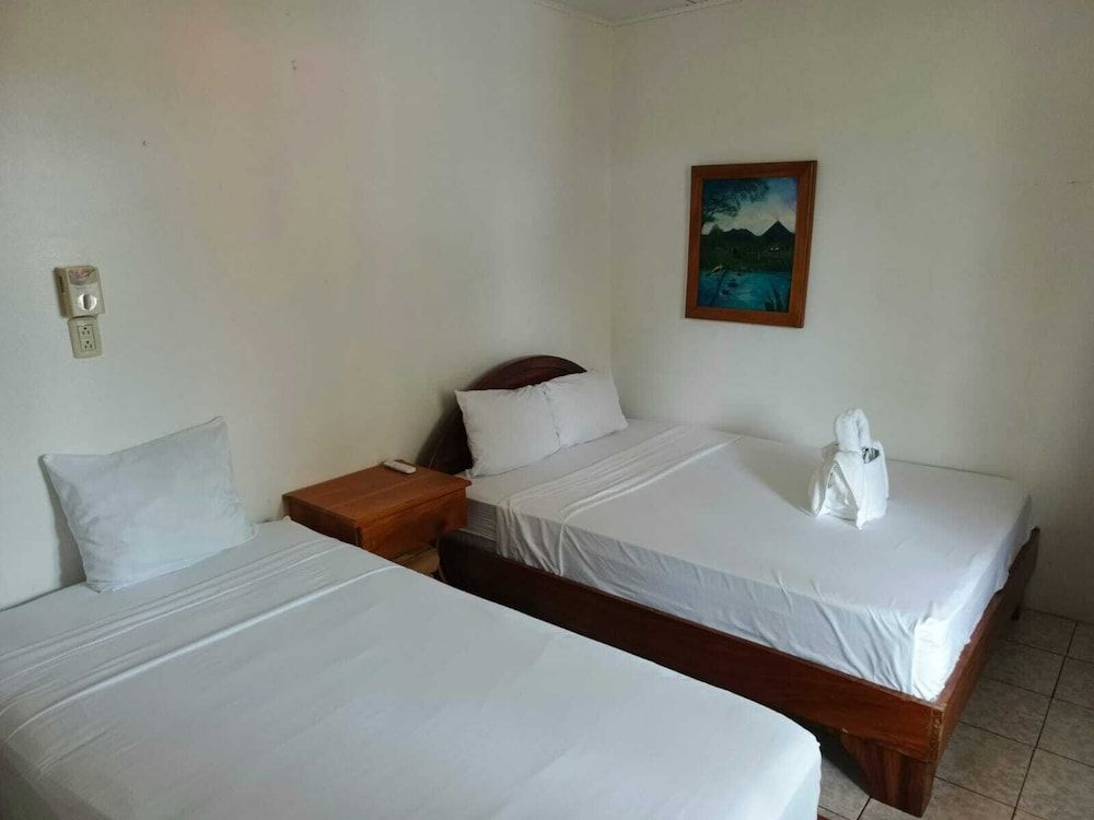Arenal Hostel Resort