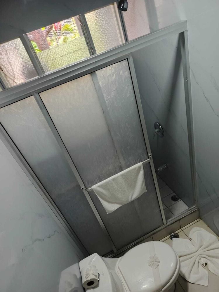 Arenal Hostel Resort Standard Double Room 5