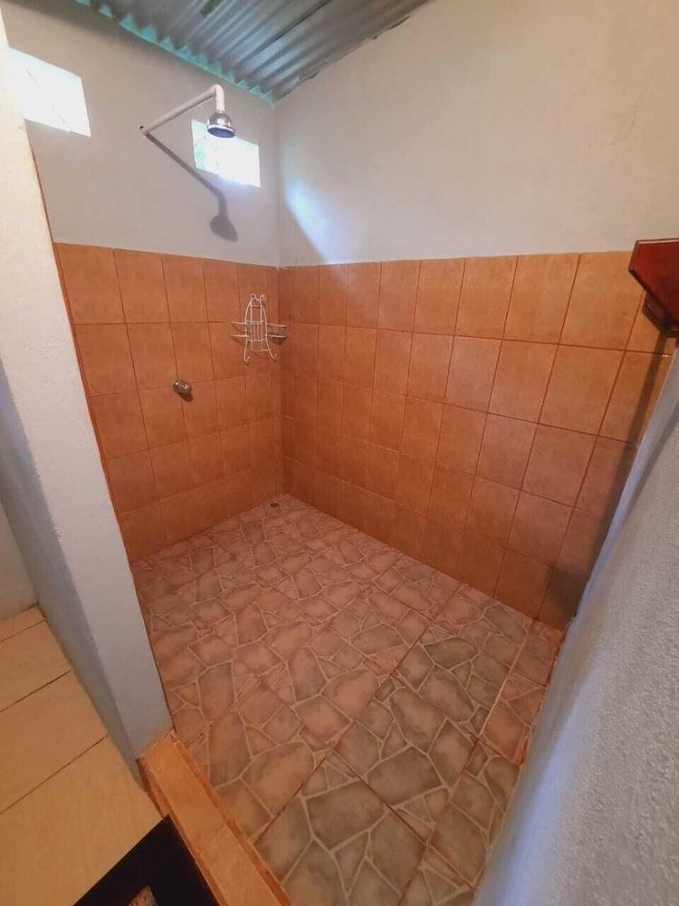 corcovado green parrot Quadruple Room, Mountain or Garden View 3