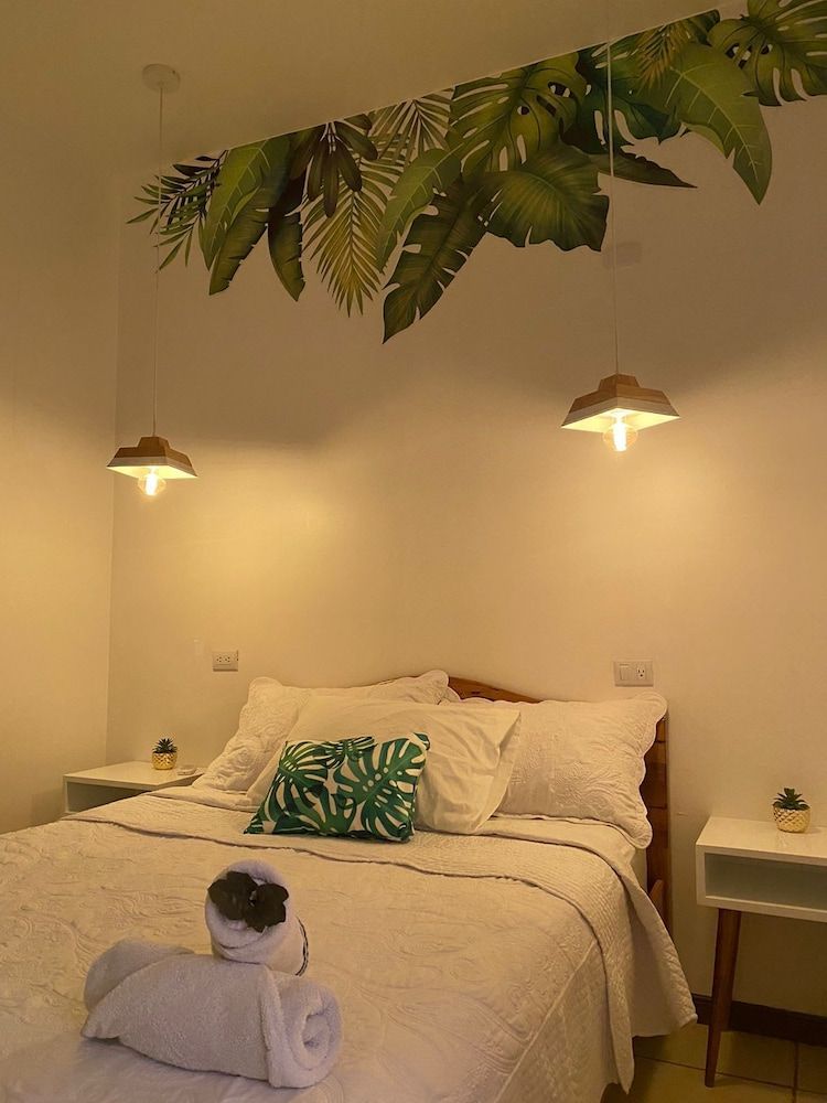 Ukinca Hostel Double Room, 1 Queen Bed, Non Smoking, Pets Allowed 4