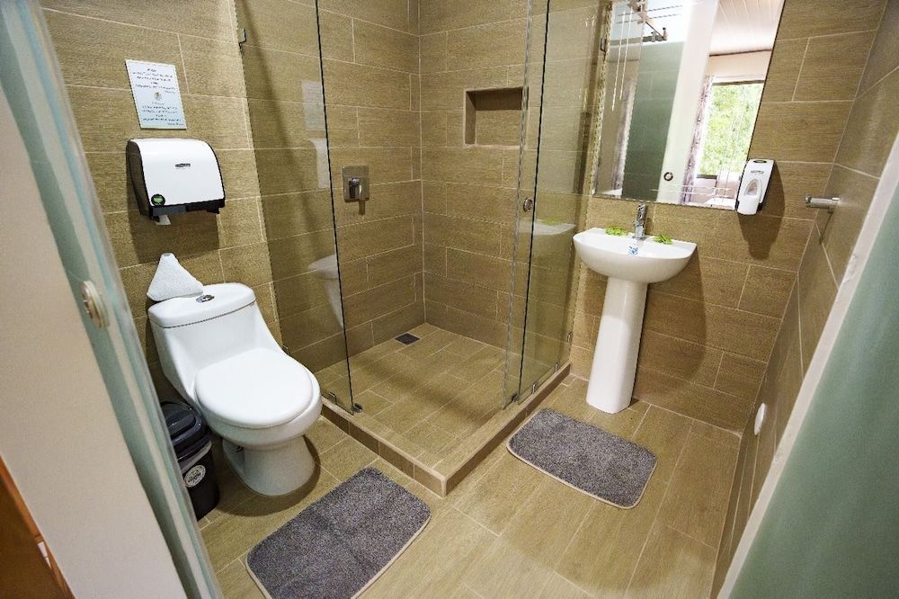 Ukinca Hostel Double Room, 1 Queen Bed, Non Smoking, Pets Allowed 7