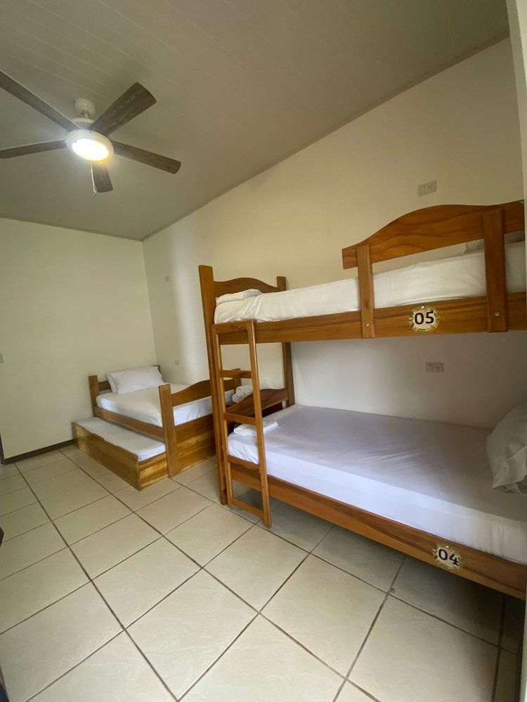 Ukinca Hostel Family Room, Pets Allowed 3