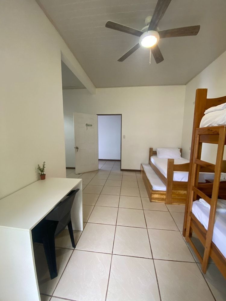 Ukinca Hostel Family Room, Pets Allowed 2