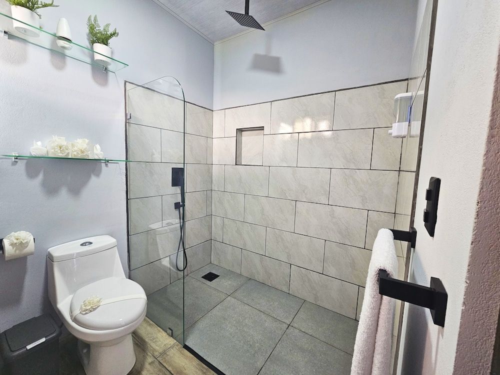 Casa Vista Arenal Standard Apartment, Garden View 8