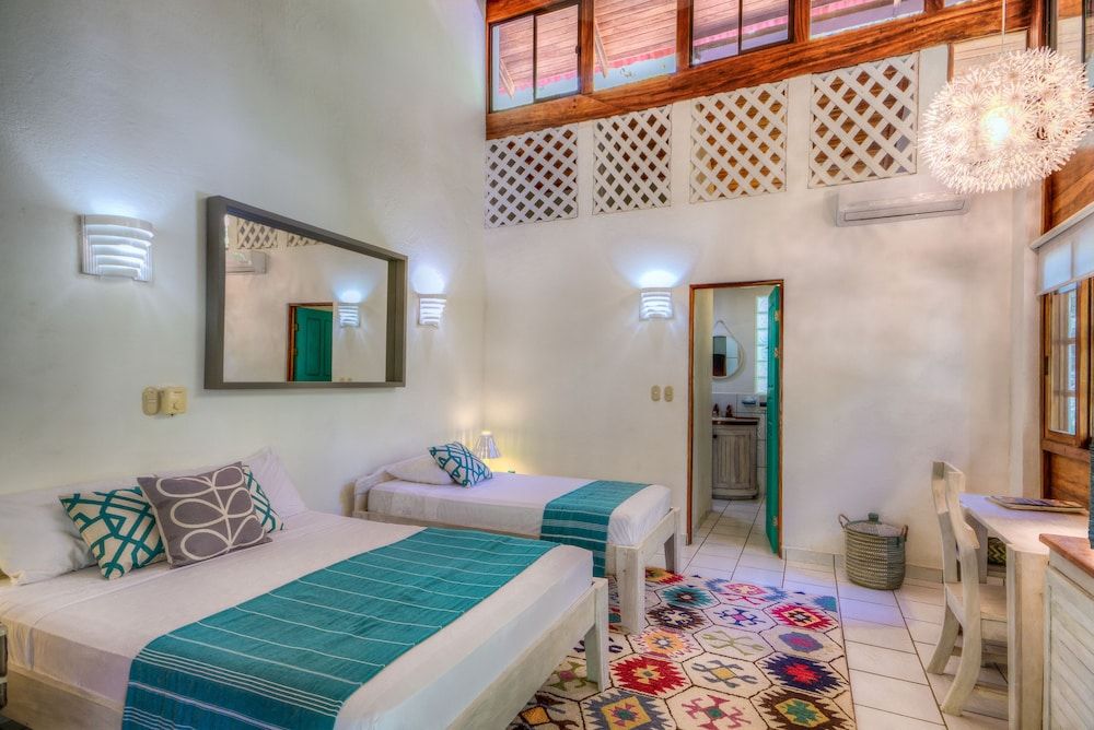 Deluxe Room, 2 Double Beds, Garden View (2nd Floor)