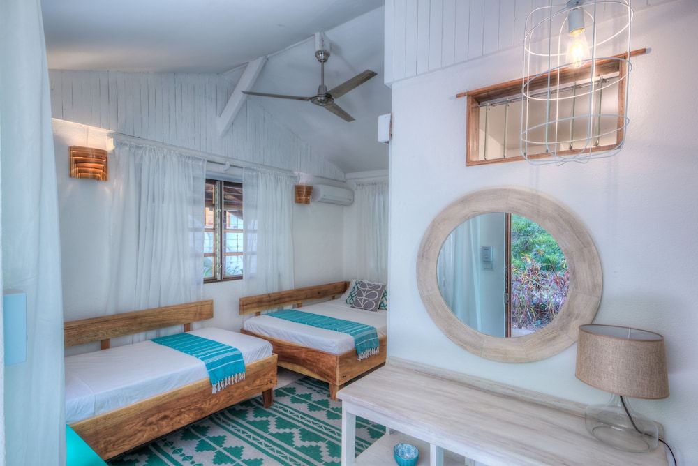 Hotel Guiones Premier, Multiple Beds, Terrace, Garden View 2