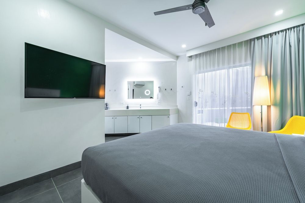 Room (G Suite)