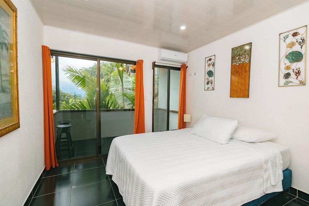 Comfort Apartment, 1 Bedroom, Kitchen, Mountain View
