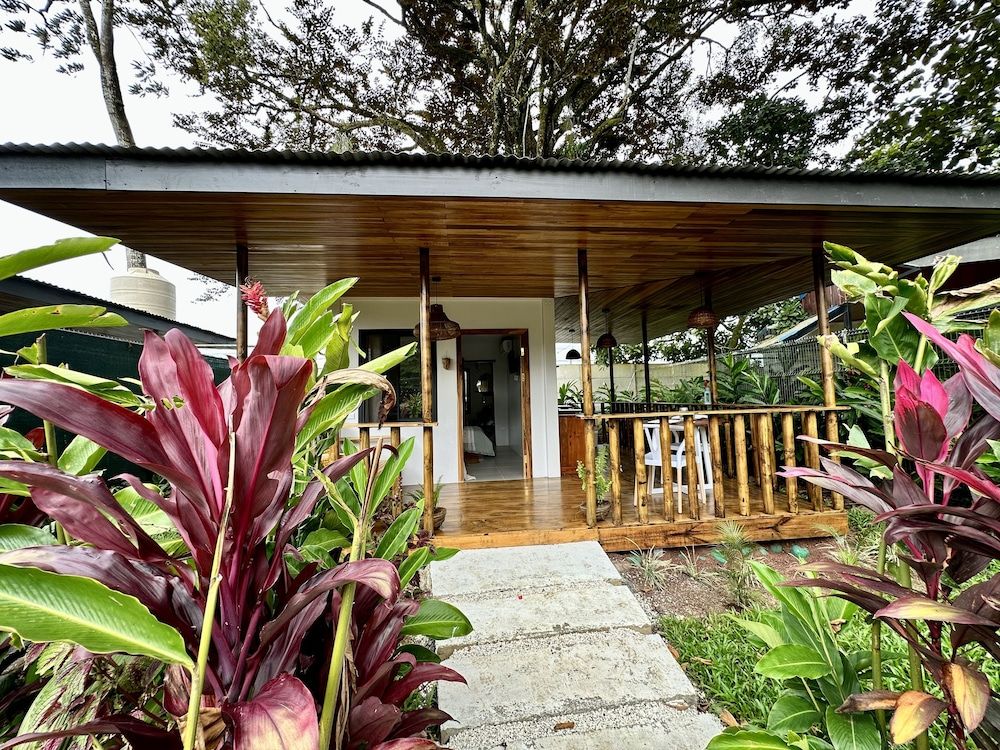 Almendros Eco-Villas