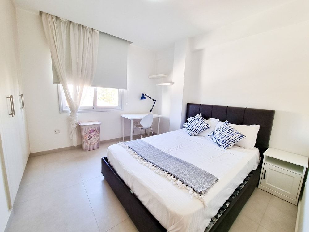 Seaside Elegance Retreat Premium Apartment 3