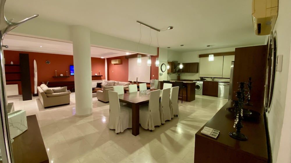 Hallmark Beach Apt by TrulyCyprus