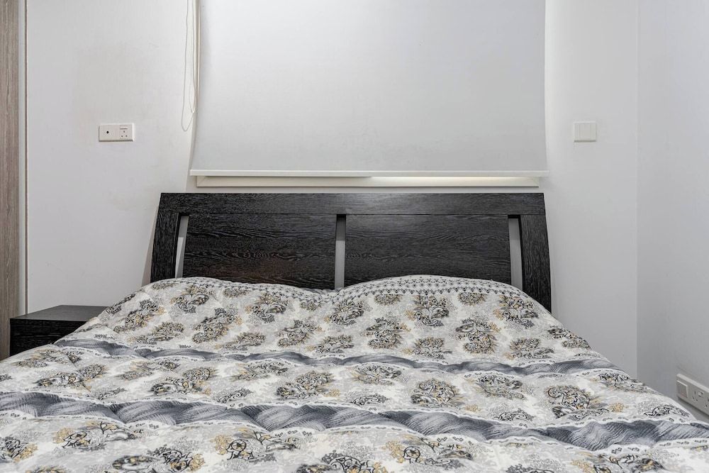Apartment, 3 Bedrooms, Accessible, Smoking