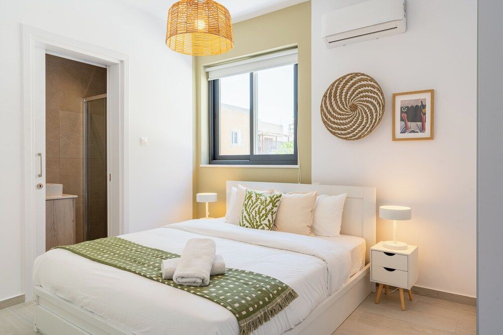 Apartment, 2 Bedrooms, Kitchen, City View