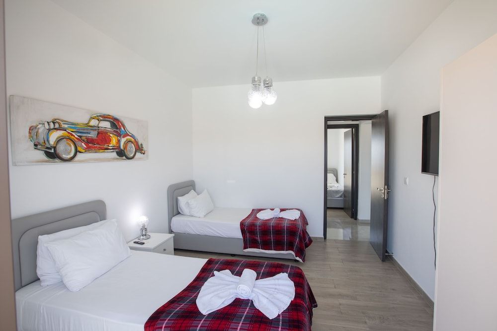 Villa, 6 Bedrooms, Private Pool, Garden View