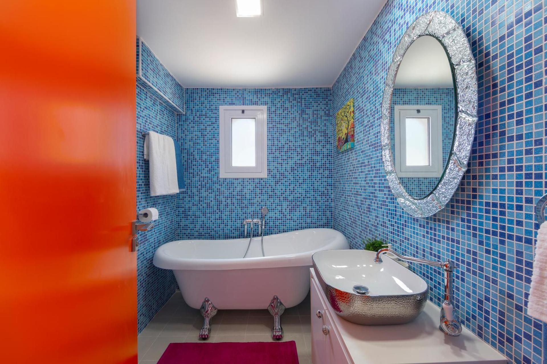 Pop Art Indulgence Studio A402 with Partial Seaview