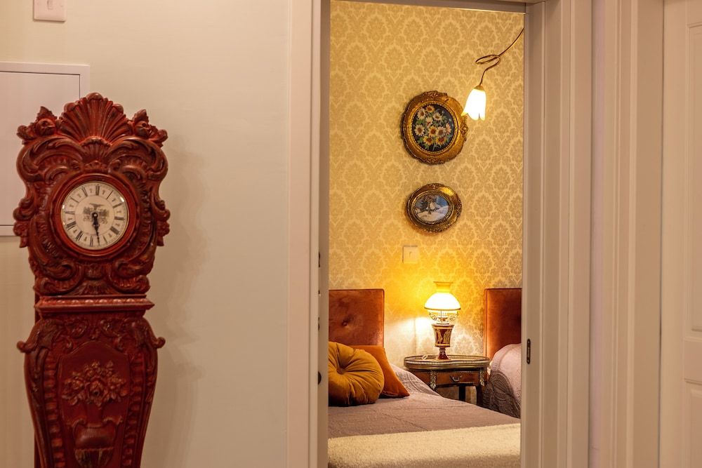 Castle Holiday Apartments Palazzo Tranquillo Two-Bedroom Apartment (B312) 20