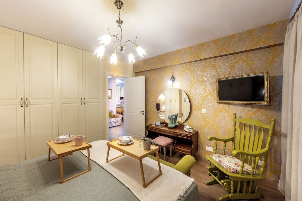 Castle Holiday Apartments Palazzo Tranquillo Two-Bedroom Apartment (B312) 14