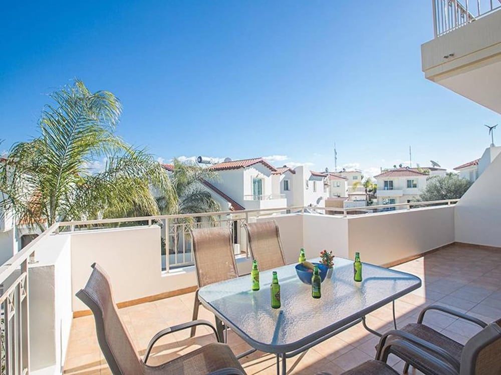 Apartment, 2 Bedrooms, Balcony