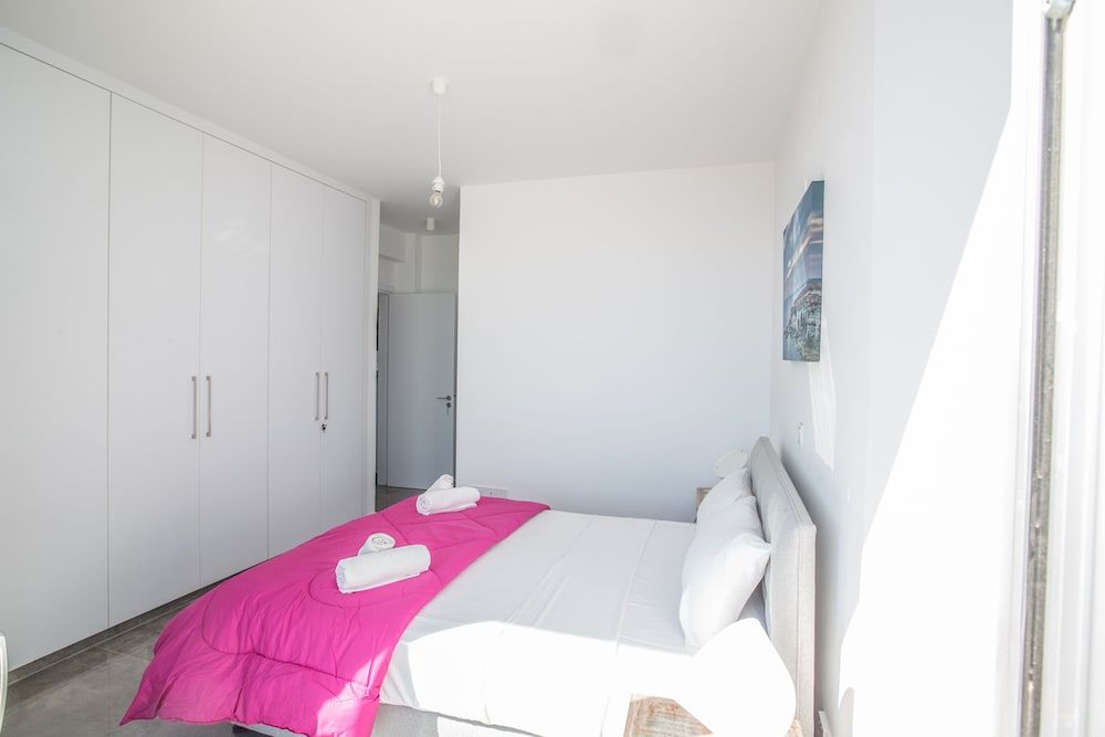 Villa, 5 Bedrooms, Smoking, Private Pool