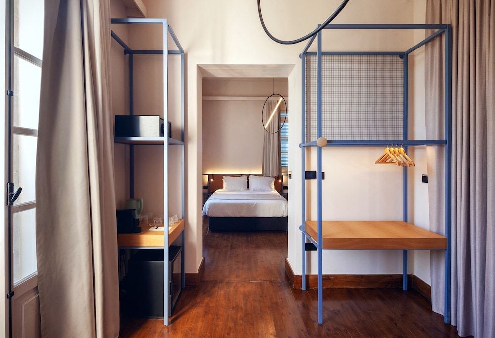 Heart Hotel Grand Suite 10