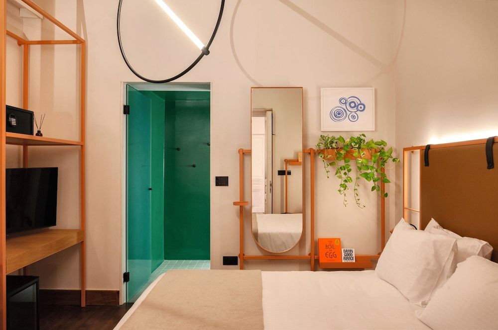 Heart Hotel Deluxe Double Room 14