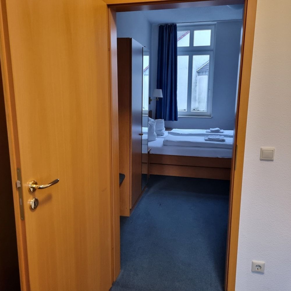 Stadthotel im Kolpinghaus Family Room 4