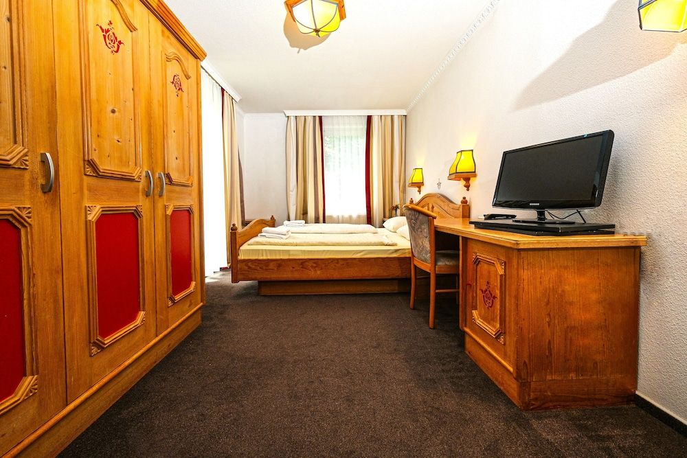 Hotel Haus Am Walde Standard Double Room 8