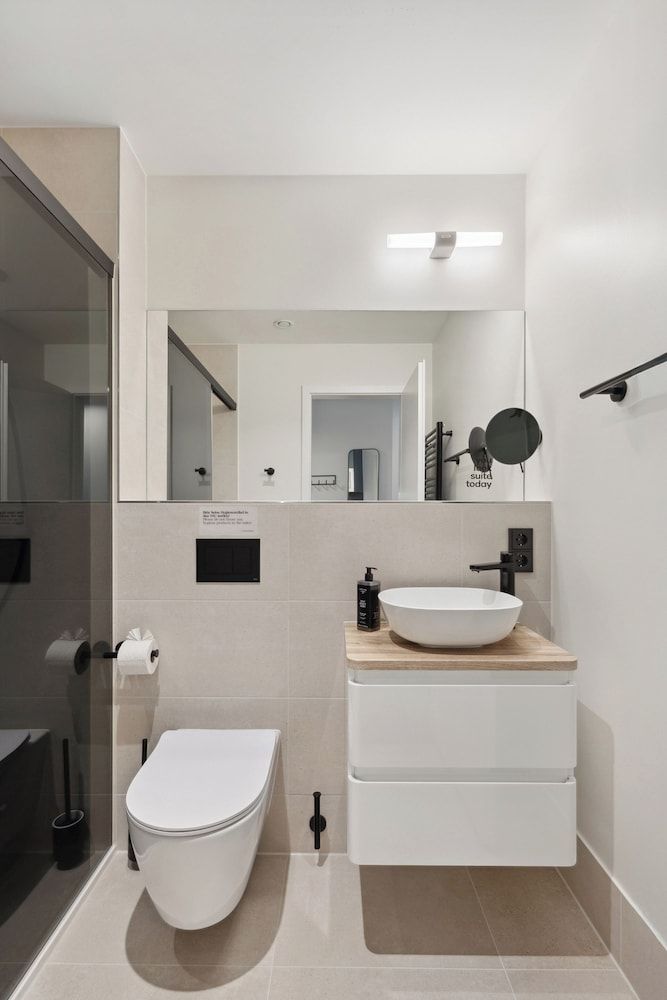 Limehome Zwickau Magazinstr. Comfort Suite with Sofa Bed 5