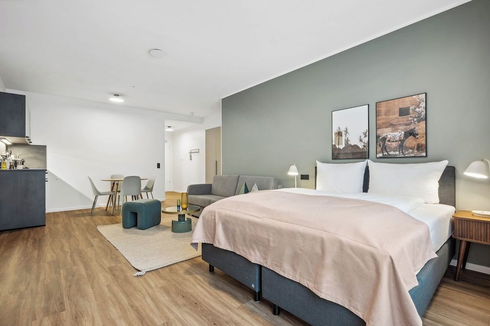 Limehome Zwickau Magazinstr. Comfort Suite with Sofa Bed