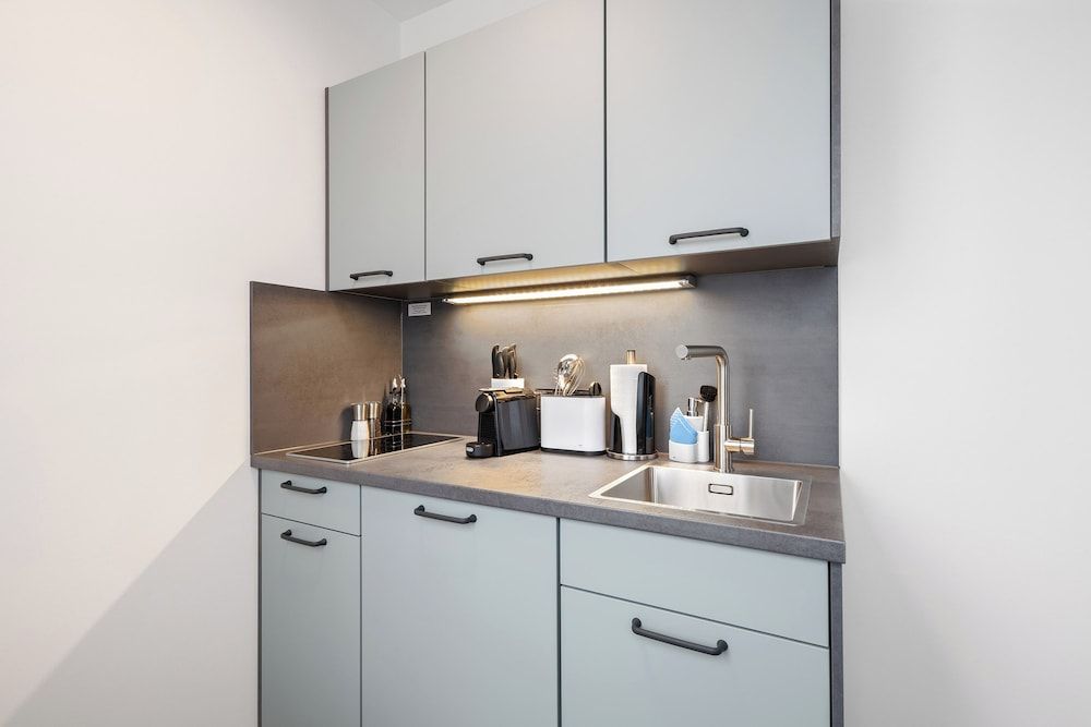 Limehome Zwickau Magazinstr. Comfort Suite with Sofa Bed 8