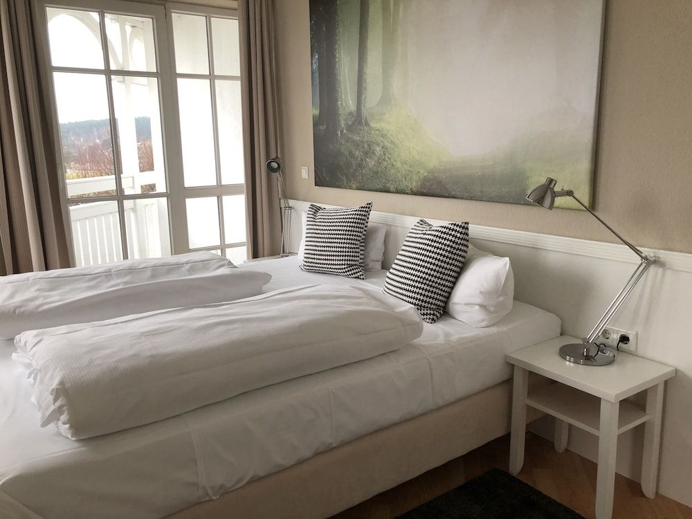 Comfort Apartment, Private Bathroom, Marina View (Selliner See Blick  )