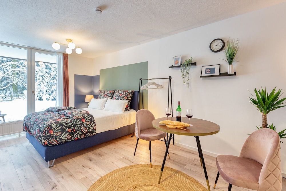 Basic Apartment
