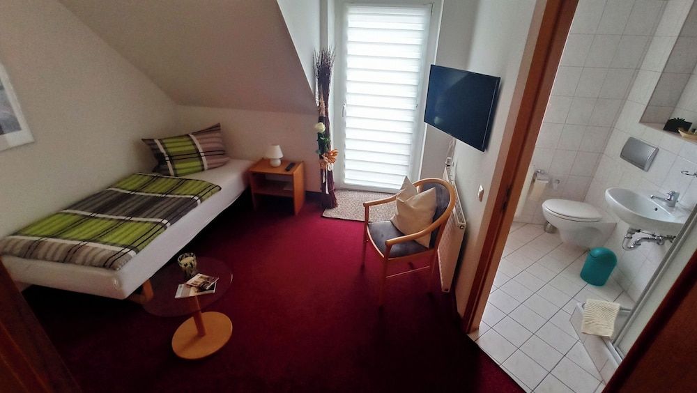 Basic Single Room