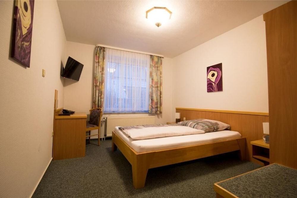 Hotel Alt Oesselse Basic Double Room 2